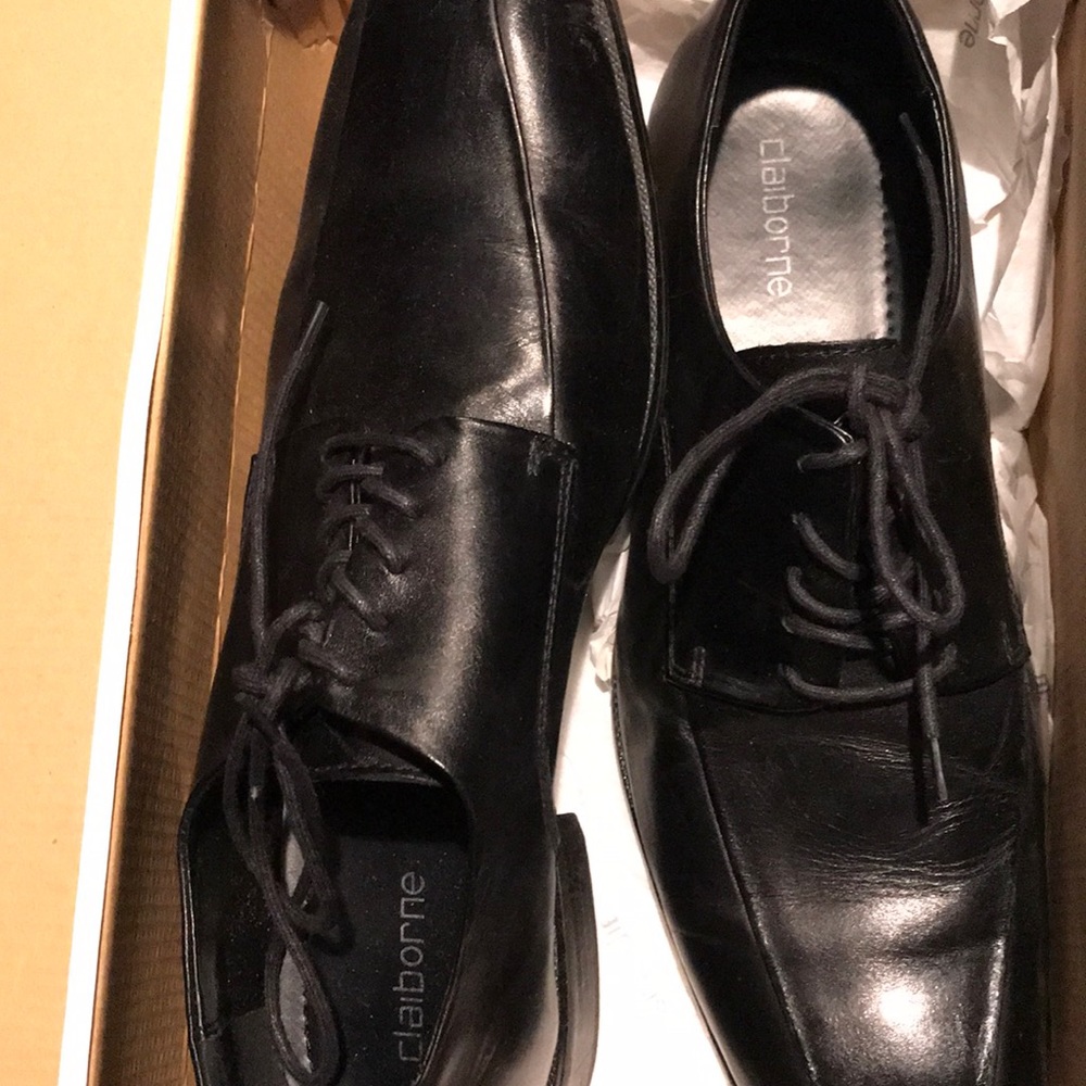 Men’s Black dress shoes